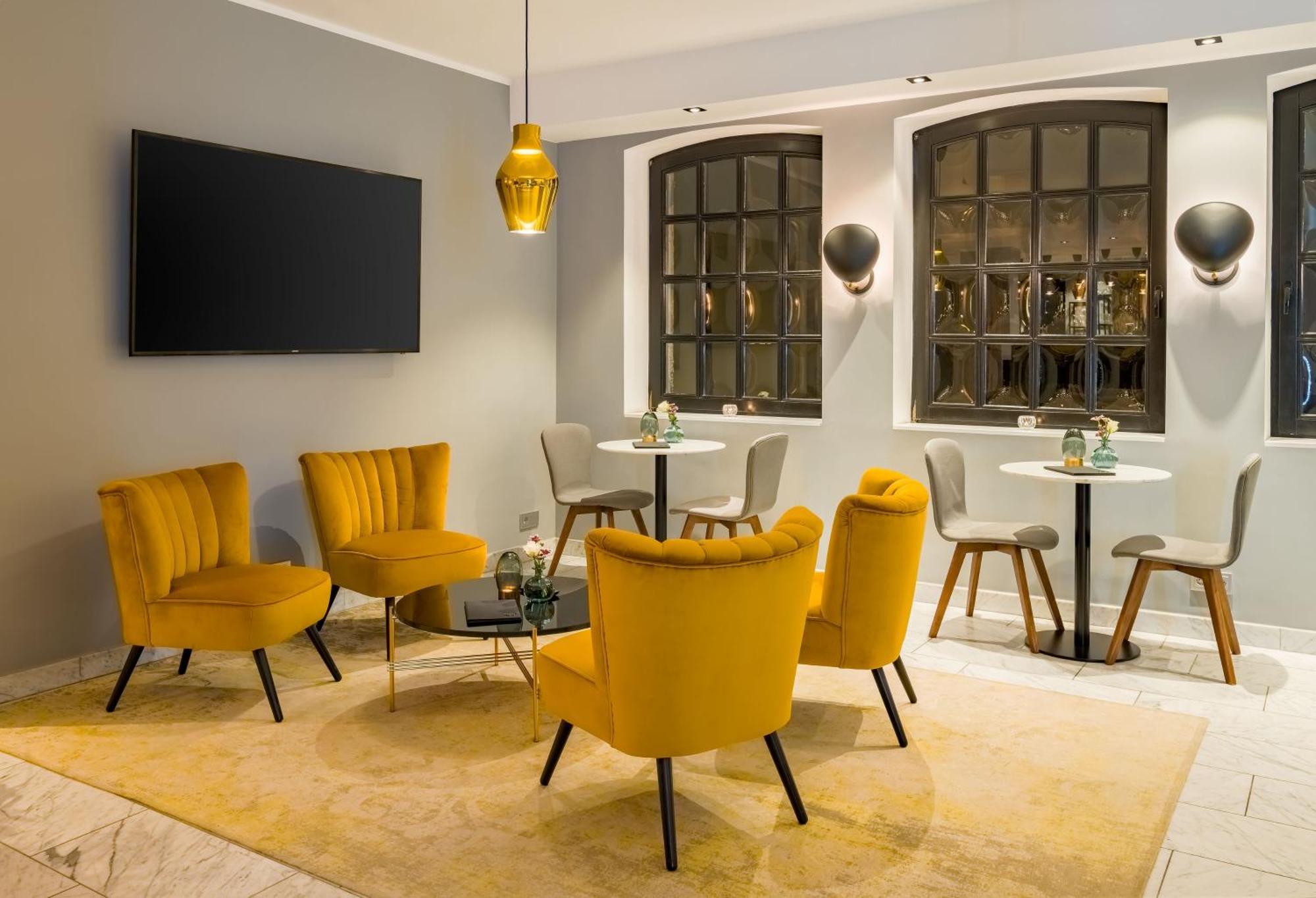 Rugs Hotel Koeln Bagian luar foto