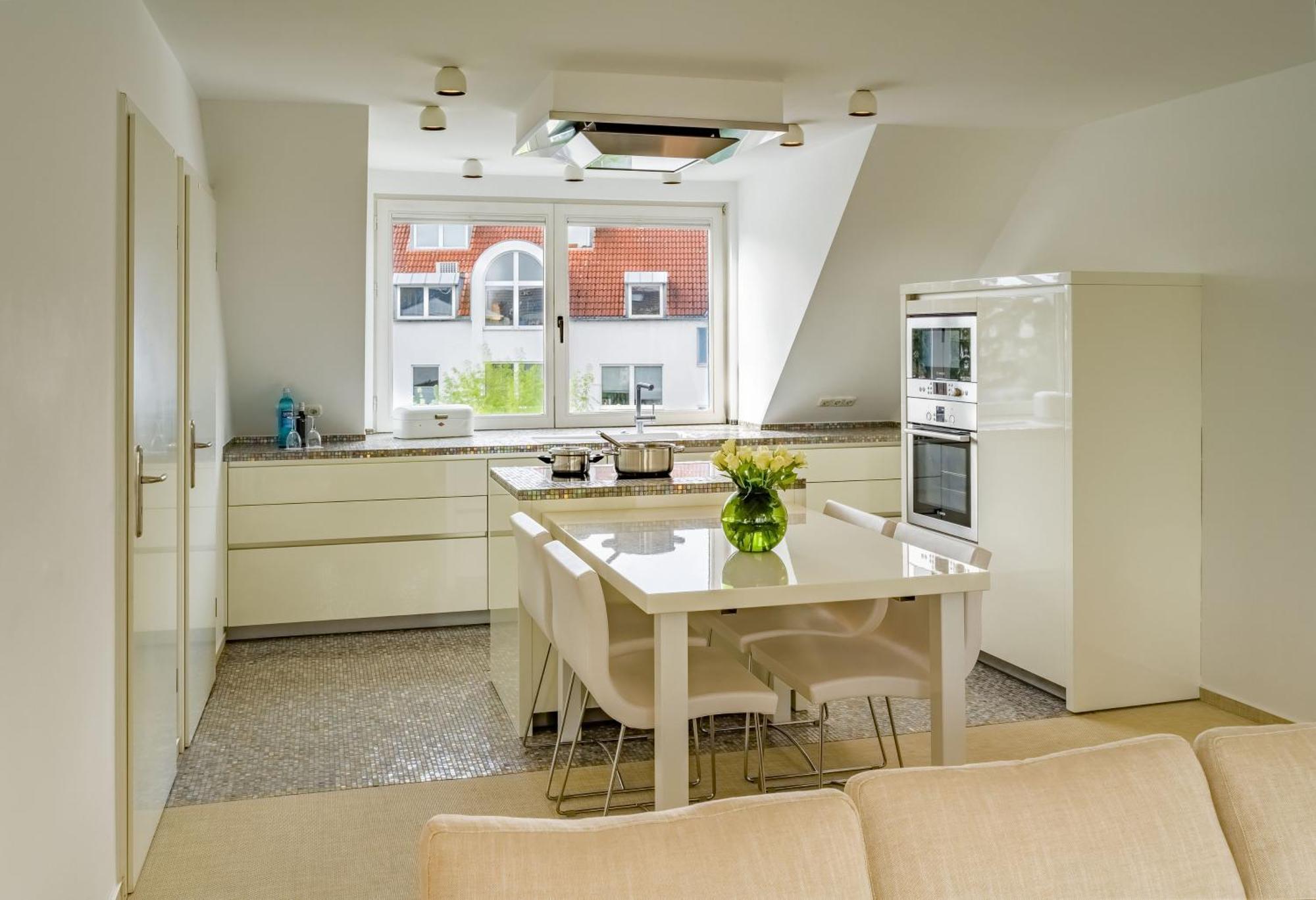Rugs Hotel Koeln Bagian luar foto