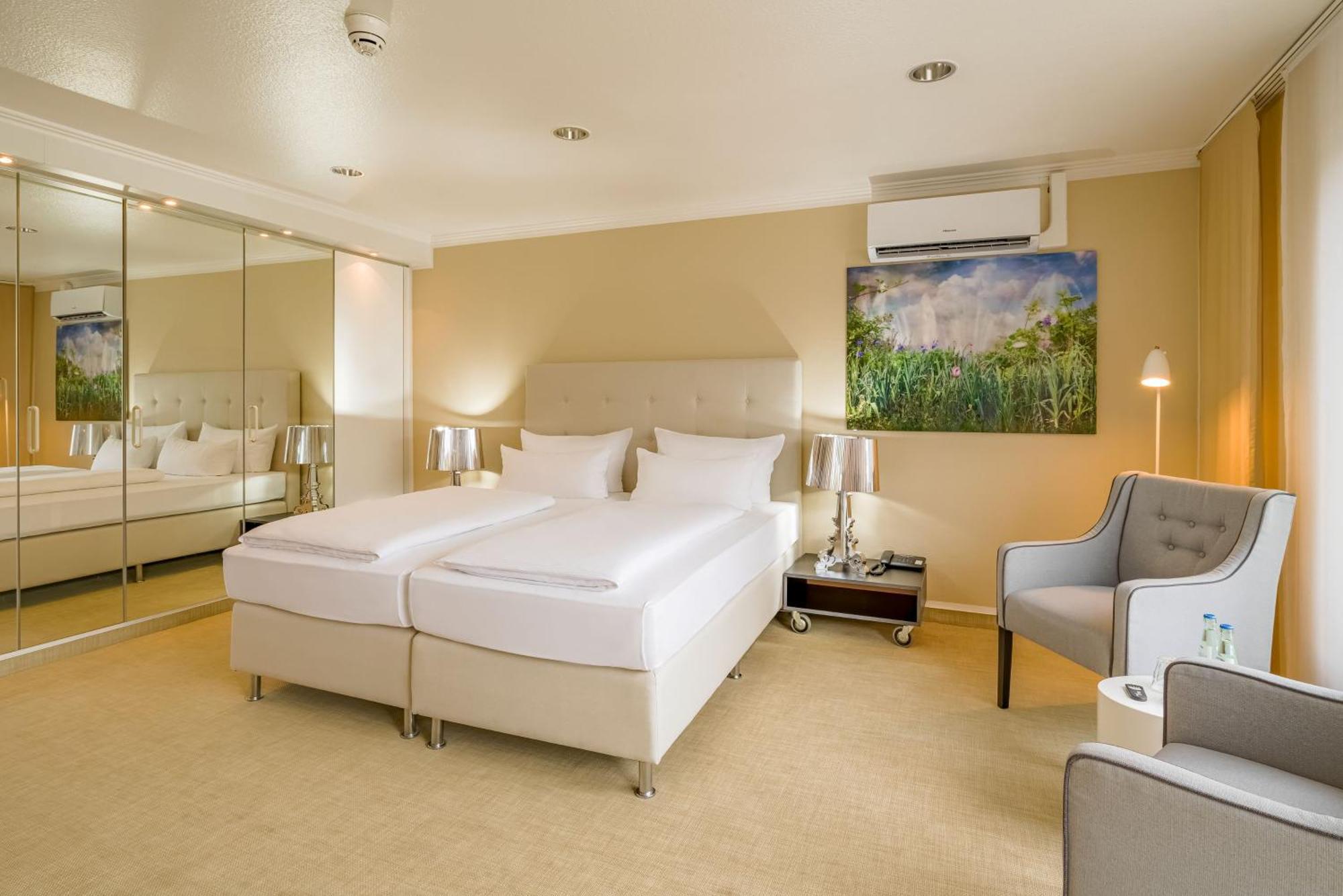 Rugs Hotel Koeln Bagian luar foto