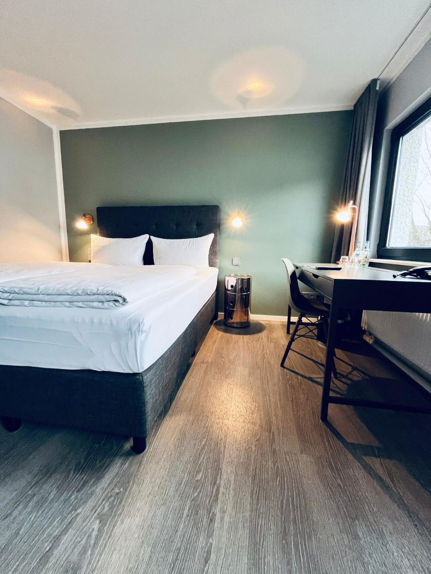 Rugs Hotel Koeln Bagian luar foto