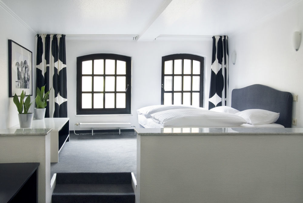 Rugs Hotel Koeln Bagian luar foto