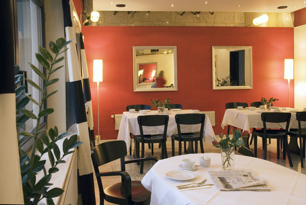 Rugs Hotel Koeln Bagian luar foto